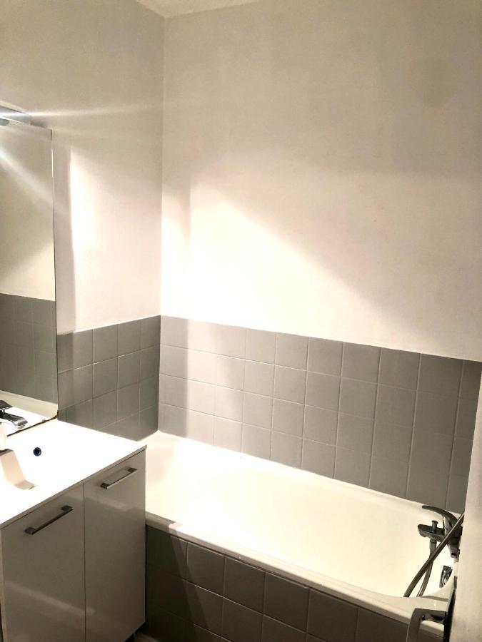 Mama With Aircon Including Parking 2 Cars Apartment Colmar Exterior photo