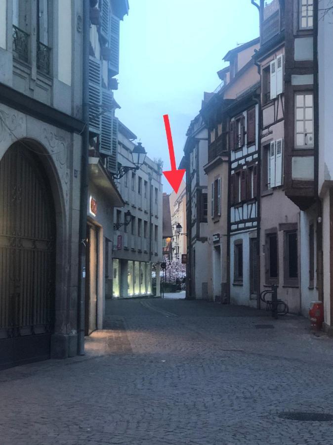 Mama With Aircon Including Parking 2 Cars Apartment Colmar Exterior photo
