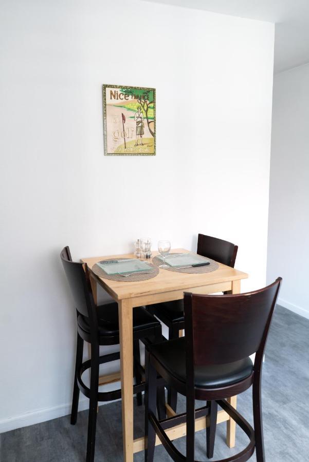 Mama With Aircon Including Parking 2 Cars Apartment Colmar Exterior photo